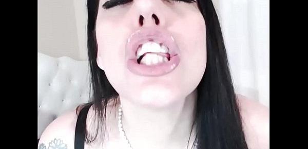  Big cock reaction and cum in mouth please!